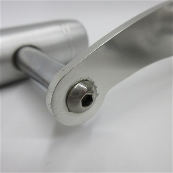 アキュレート　ボス８７０　ツインドラグ